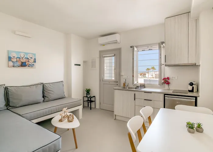 Sail In In The Heart Of Naousa